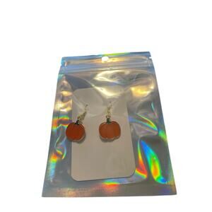 DANGLE EARRINGS OF ORANGE PUMPKIN